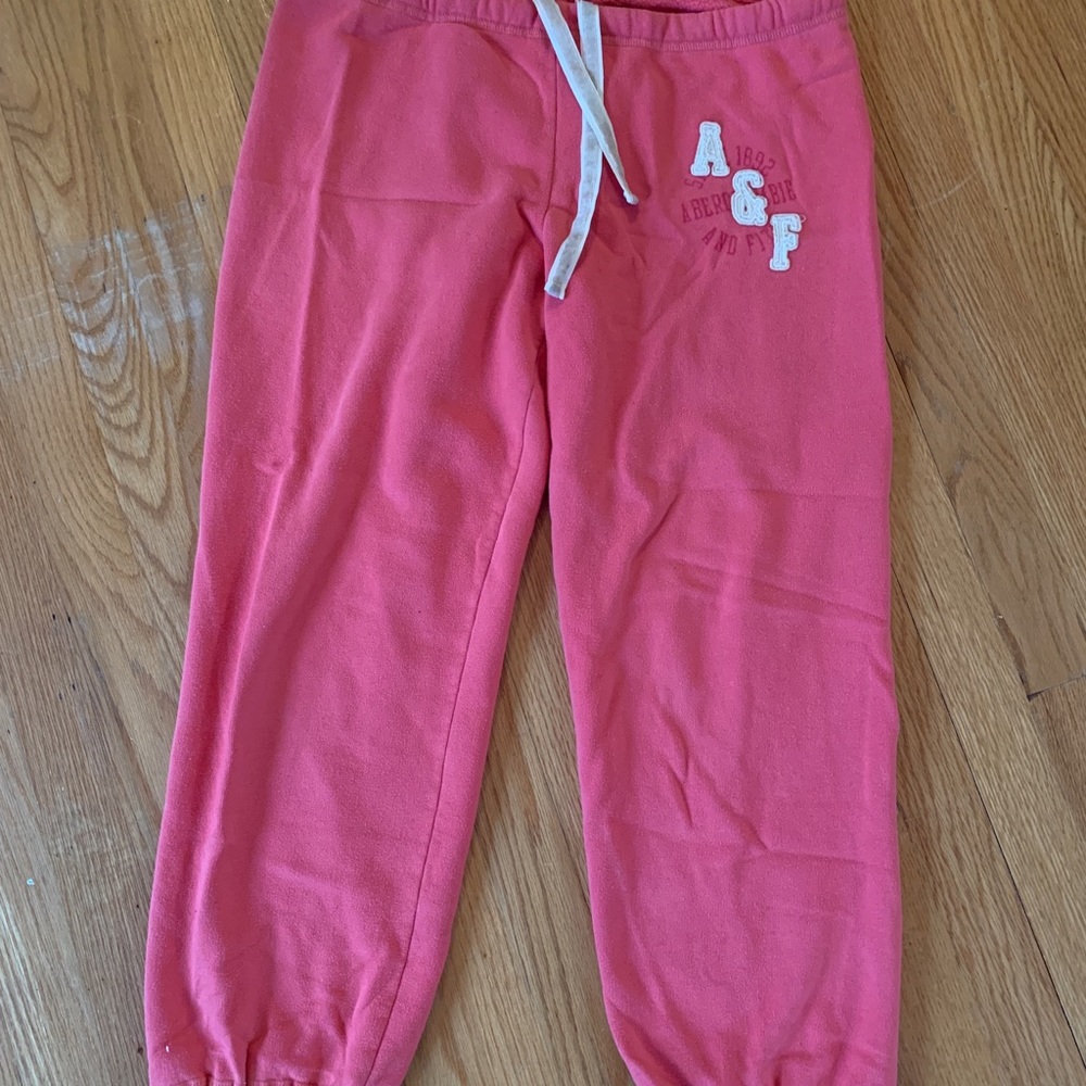 Abercrombie and Fitch Cropped Sweatpants